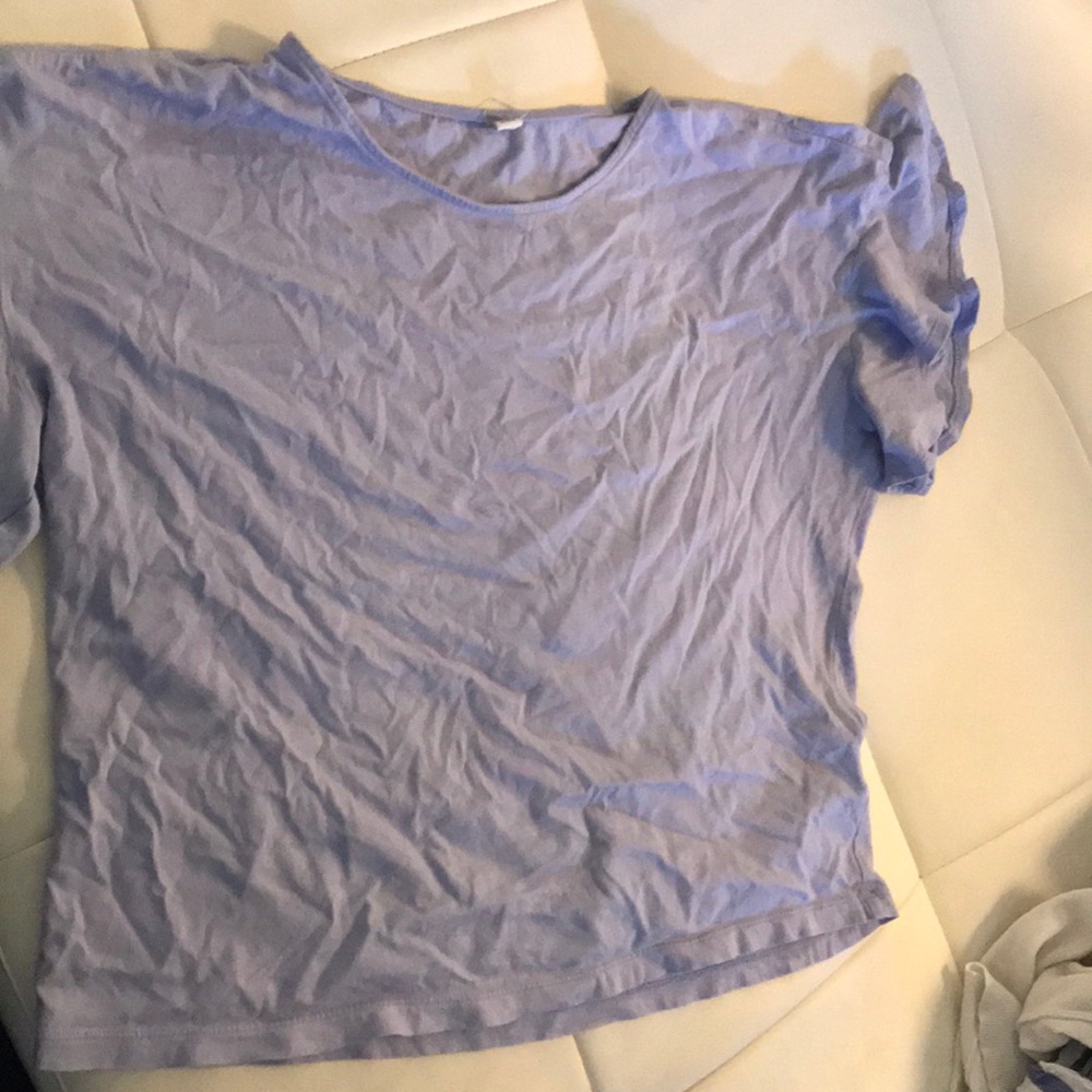 2 for $10 ☀️Uniqlo ruffled lavender shirt